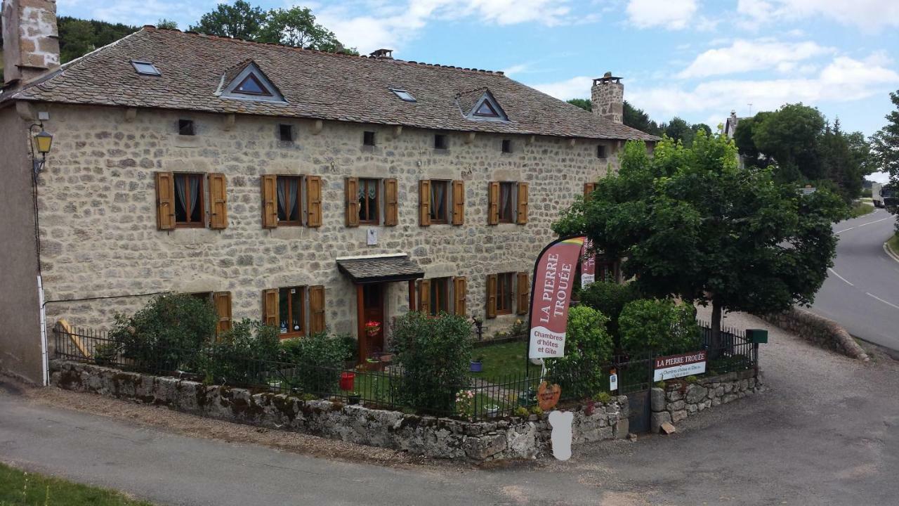 La Pierre Trouee Chambre D'Hotes Châteauneuf-de-Randon Exterior foto
